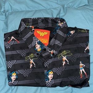 2XL RSVLTS Wonder Woman